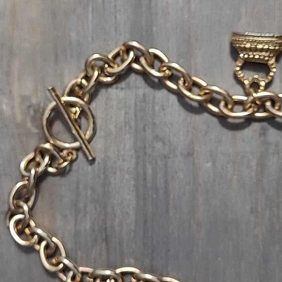 Vintage Necklace and Earrings - Picture 3 of 7